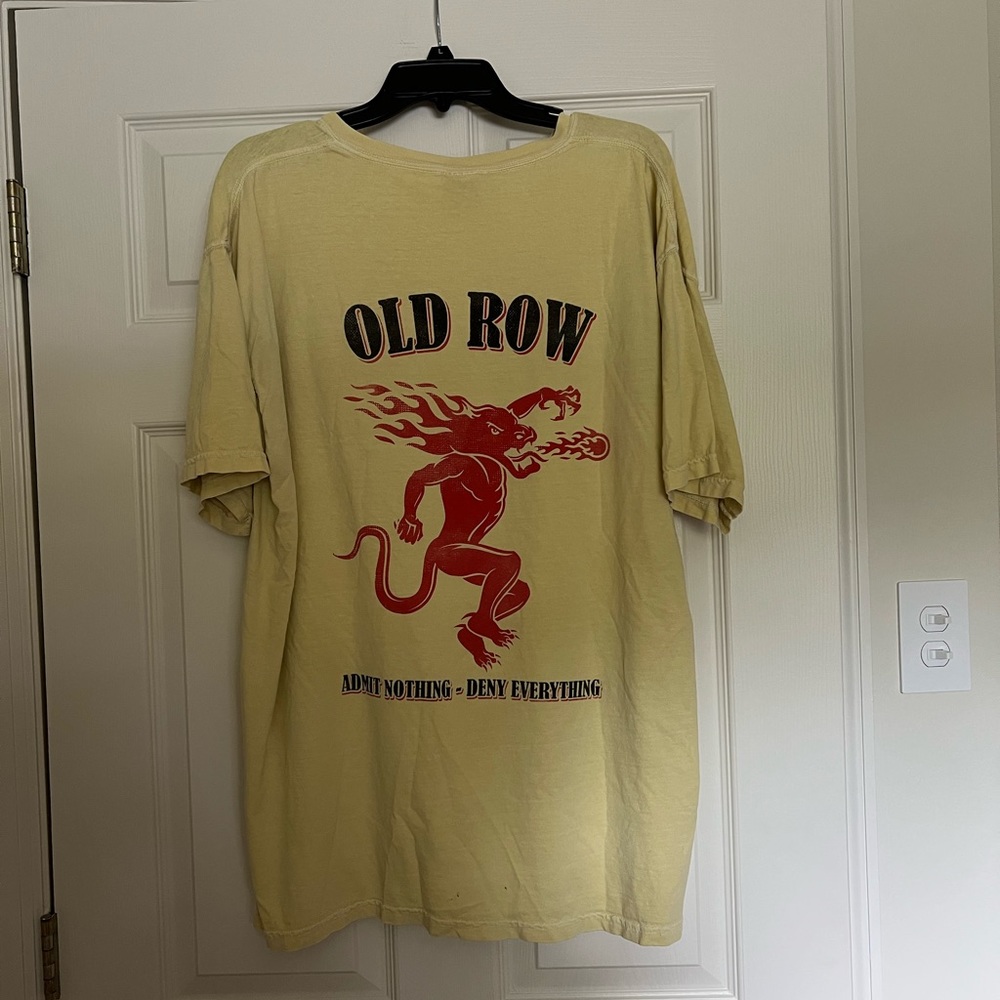 Old Row T shirt Size XL